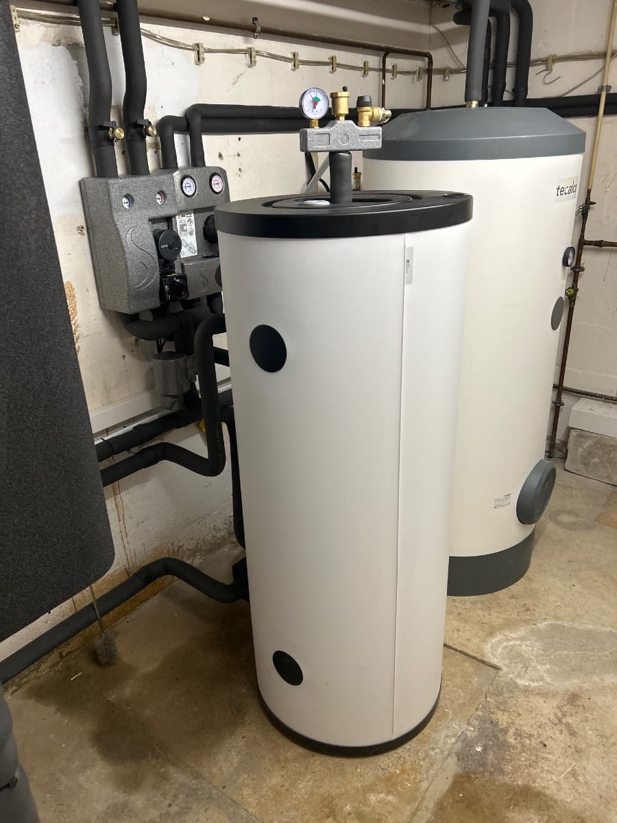 Bei diesem Projekt haben wir von Nuevotherm eine Wärmepumpe der TTL Baureihe Eco installiert – indiv - Bild 2