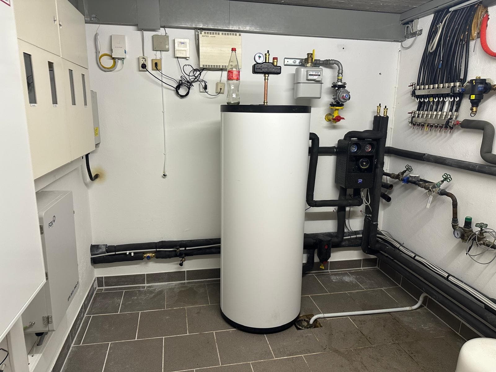 Bei diesem Projekt haben wir von Nuevotherm eine Wärmepumpe der TTL Baureihe Eco installiert – indiv - Bild 1
