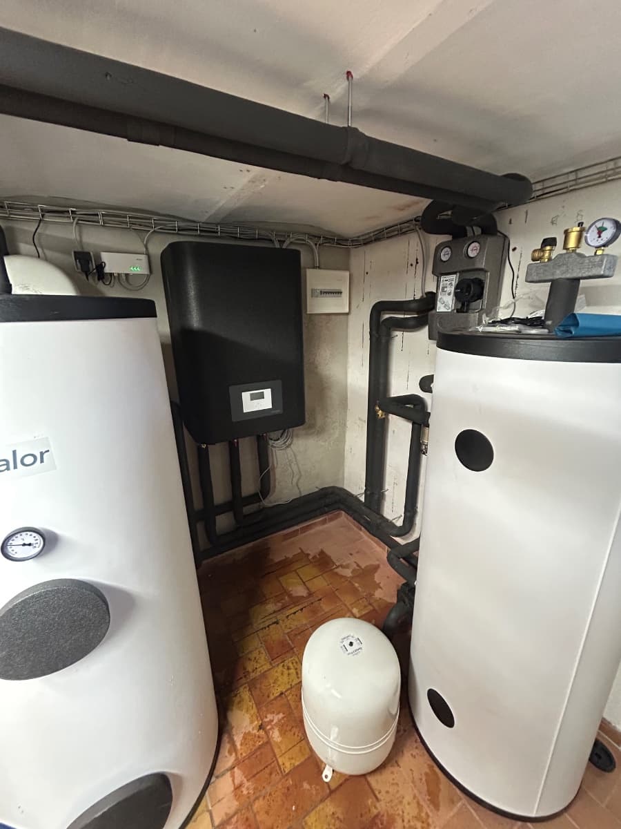 Bei diesem Projekt haben wir von Nuevotherm eine Wärmepumpe der TTL Baureihe Eco installiert – indiv - Bild 1