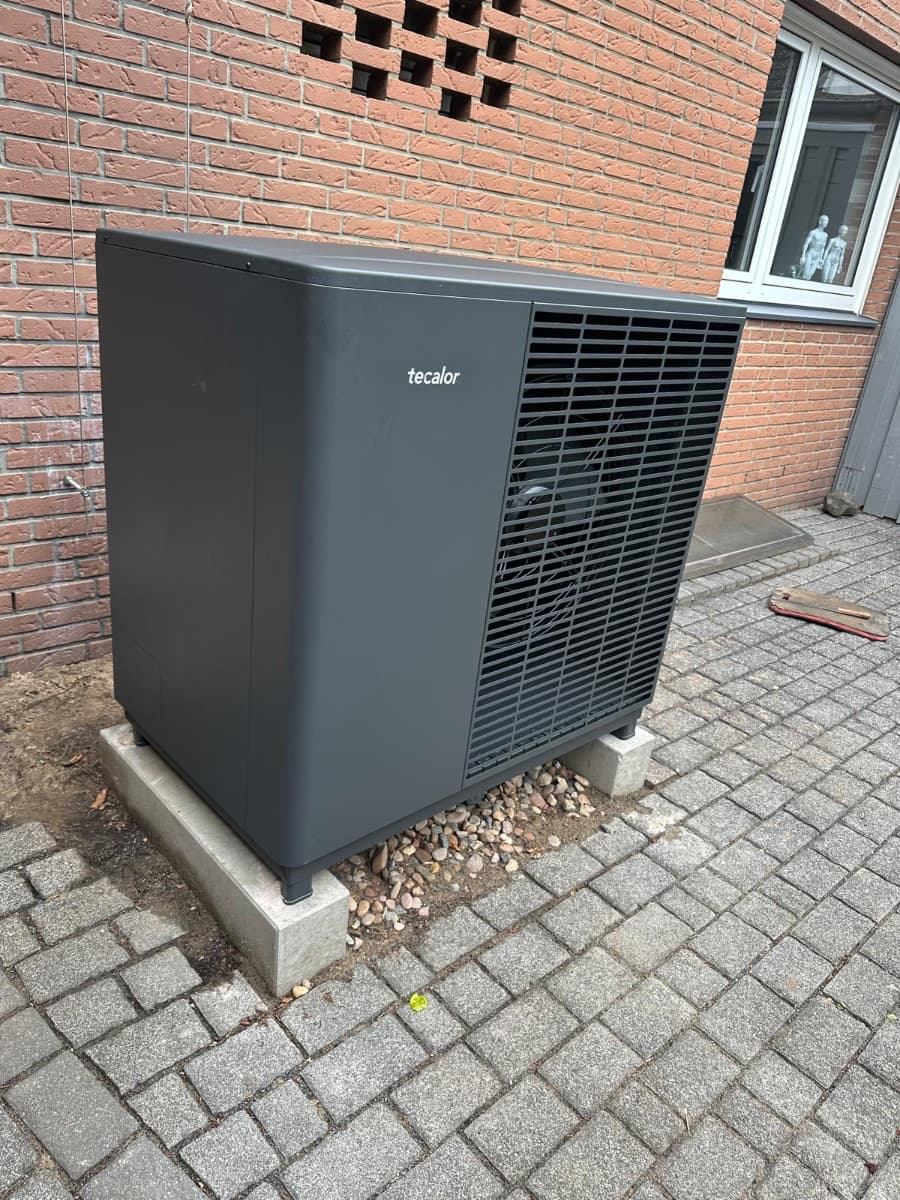 Bei diesem Projekt haben wir von Nuevotherm eine Wärmepumpe der TTL Baureihe Eco installiert – indiv - Bild 1