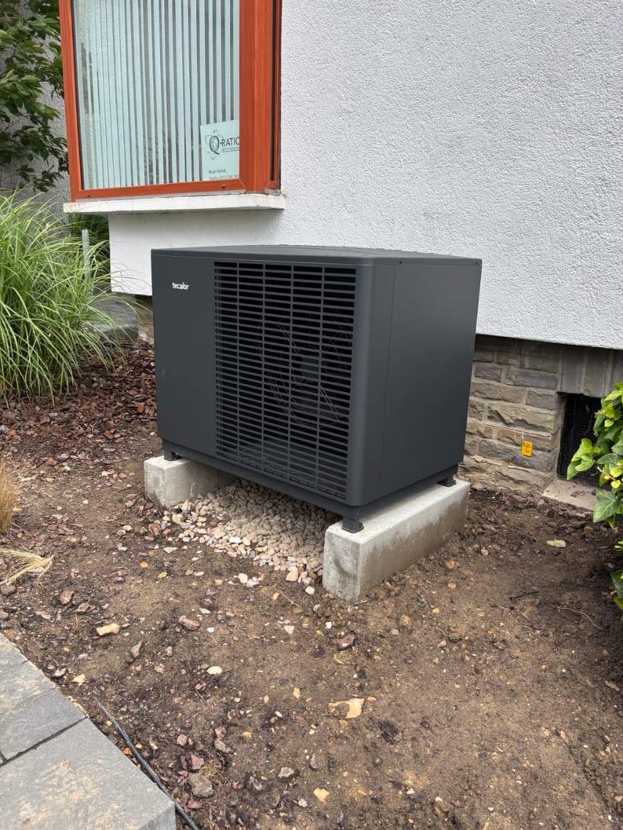 Bei diesem Projekt haben wir von Nuevotherm eine Wärmepumpe der TTL Baureihe Eco installiert – indiv - Bild 1