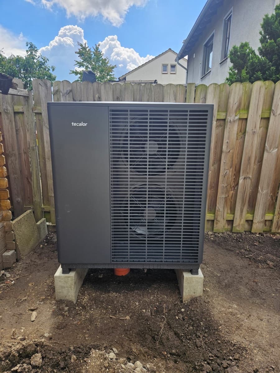 Bei diesem Projekt haben wir von Nuevotherm eine Wärmepumpe der TTL Baureihe Eco installiert – indiv - Bild 1